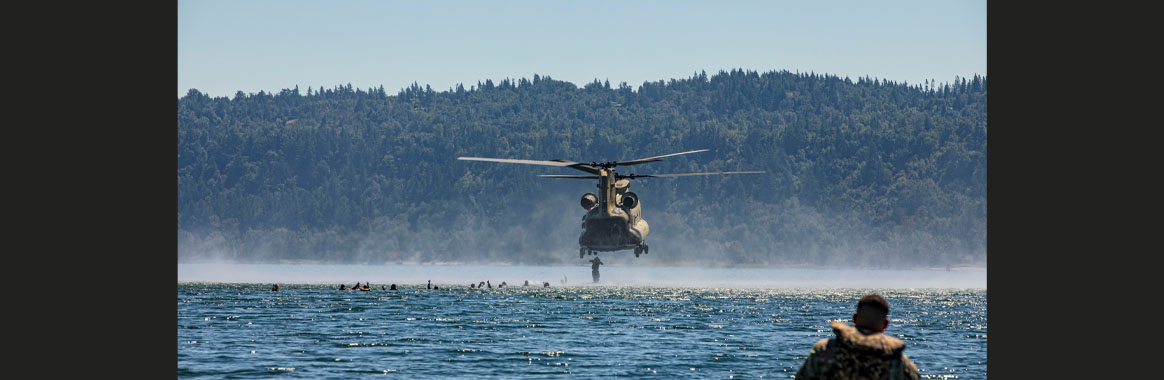 Washington Guard, U.S. Army Reserve Conduct Helocast Training in the Pacific Northwest